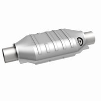 MagnaFlow Universal Catalytic Converter 2.25 W/O2 Boss