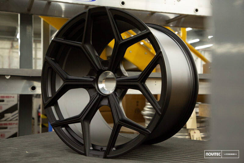 Vossen x Novitec NL4-Cl 21x12.5in - Centerlock - ET43 - Satin Black Lamborghini Huracan Rear Wheel