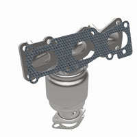 Magnaflow 07-10 Kia Sedona 3.8L California Grade CARB Compliant DF Manifold Catalytic Converter