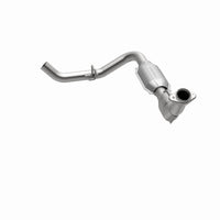 MagnaFlow Direct Fit Catalytic Converter 99-02 Expedition 5.4L 4wd