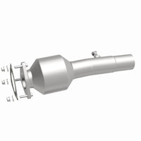 MagnaFlow 14-19 Range Rover Evoque/Discovery Sport 2.0 Rear Direct-Fit Catalytic Converter