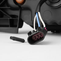 AlphaRex 17-19 Ford F-250/350/450/550 Super Duty LUXX-Series LED Proj Headlights Alpha-Blk SS/SBDRL