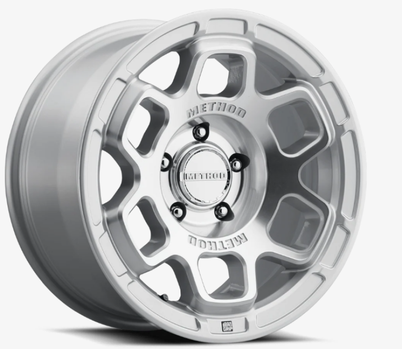 Method MR710-HD Bead Grip 17x8.5 / 5x5 / 0mm Offset / Machined Clear Coat Wheel