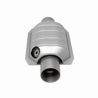 MagnaFlow Universal Catalytic Converter 2.5 W/Dual O2 Boss