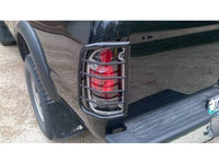 Spyder Toyota Tacoma 01-04 Euro Style Tail Lights Black ALT-YD-TT01-BK