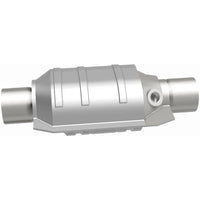 MagnaFlow Universal Catalytic Converter 2.5 W/Single O2 Boss