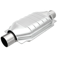 MagnaFlow Universal Catalytic Converter 2.5 W/O2 Boss