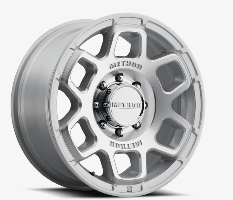Method MR710-HD Bead Grip 18x9 / 8x180 / 12mm Offset / Machined Clear Coat Wheel
