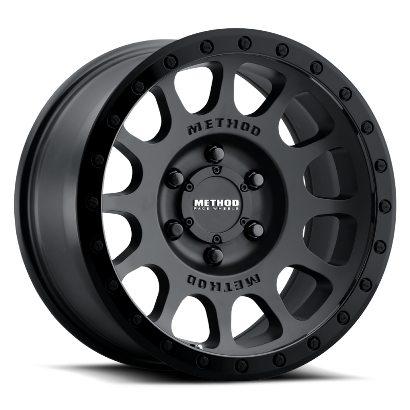 Method MR305 NV 18x9 18mm Offset 8x170 130.81mm CB Matte Black/Gloss Black Lip Wheel