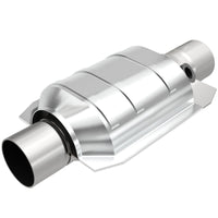 MagnaFlow Universal Catalytic Converter 2.5 W/Single O2 Boss