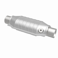 MagnaFlow Universal Catalytic Converter 2 Single O2 Boss