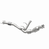 MagnaFlow 22-24 Ford Expedition 3.5L w/ Dual Exhaust Right Underbody Direct-Fit Catalytic Converter