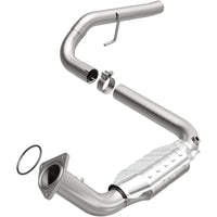 MagnaFlow Direct Fit Catalytic Conv 02-06 Cadillac Escalade / 02-06 GM Yukon (Inc Denali) 6.0L D/S