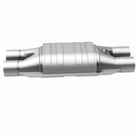 MagnaFlow Universal Catalytic Converter 2 D/D W/O2 Boss