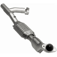 MagnaFlow Direct Fit Catalytic Converter 99-02 Expedition 5.4L 4wd