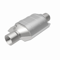 MagnaFlow Universal Catalytic Converter 2.25 W/Single O2 Boss