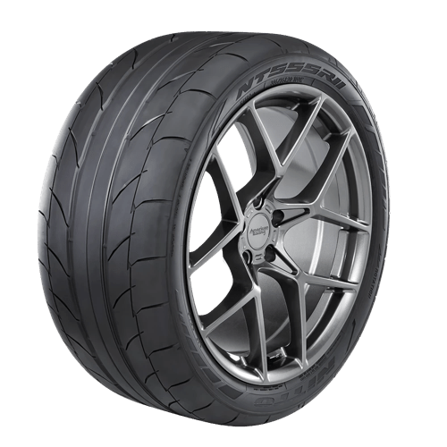 NT555RII P285/40R18 96W LL 26.9