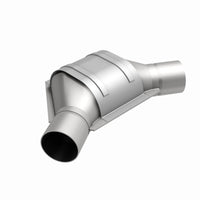 MagnaFlow Universal Catalytic Converter 2.50inch Angled Inlet/Outlet