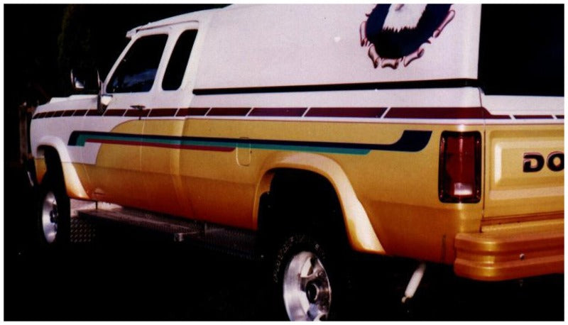 Husky Liners 81-93 Dodge Ramcharger/D250 (Excl. Dually) EAF Style Fender Flares 4pc - Black