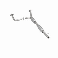 MagnaFlow Direct Fit Catalytic Converter 96 Bronco F150/F250 2 Conv