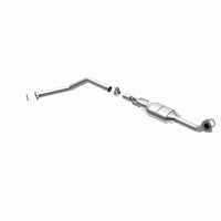 MagnaFlow Direct Fit Catalytic Converter 01-04 Toyota Sequoia 4.7L D/S