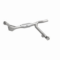 MagnaFlow Direct Fit Catalytic Converter 99-00 F-150 4.2L V6 2WD P/