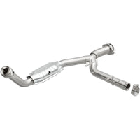 MagnaFlow Direct Fit Catalytic Converter 03-05 Ford Expedition/05-06 Lincoln Navigator 5.4L P/S
