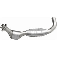 MagnaFlow Direct Fit Catalytic Converter 97-98 Ford F-150 Pickup 4.2L D/S 4WD (49 State)
