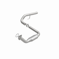 MagnaFlow Direct Fit Catalytic Conv 02-06 Cadillac Escalade / 02-06 GM Yukon (Inc Denali) 6.0L D/S