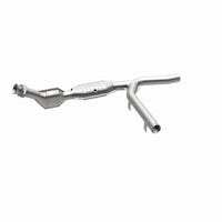 MagnaFlow Direct Fit Catalytic Converter 01-04 Ford F-150 4.2L 2wd