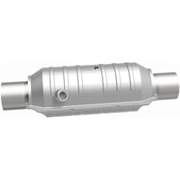MagnaFlow Universal Catalytic Converter 2.25 HM Angled O2