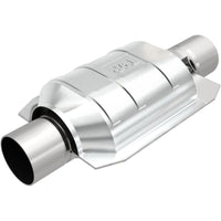 MagnaFlow Universal Catalytic Converter 1.75 W/Single O2 Boss