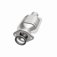 MagnaFlow Direct Fit Catalytic Converter 01-03 Highlander underbody