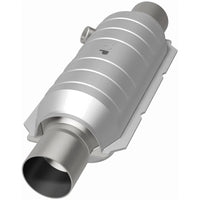 MagnaFlow Universal Catalytic Converter 2.00 HM Angled O2