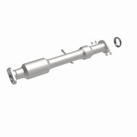 MagnaFlow 14-15 Toyota Highlander 3.5L Direct Fit Converter